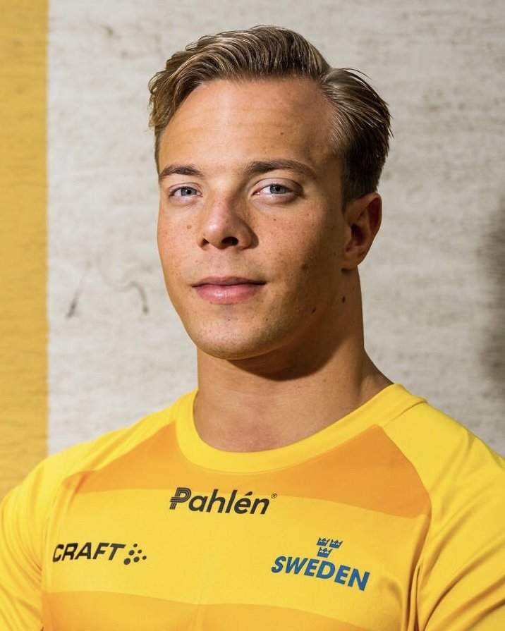 Oskar Hoff i landslagströja